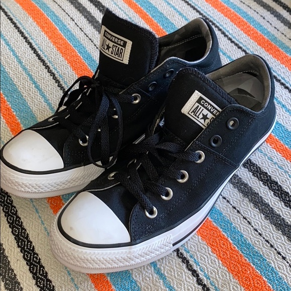 converse black short